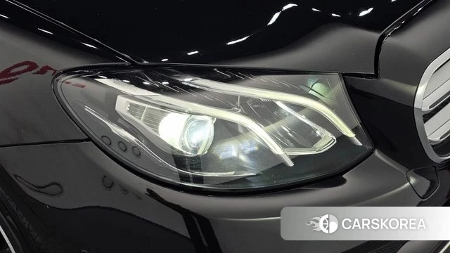 Mercedes-Benz E-Class W213 id 4647522 из Кореи 14