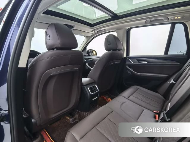 BMW X3 id 4276044 из Китая 14