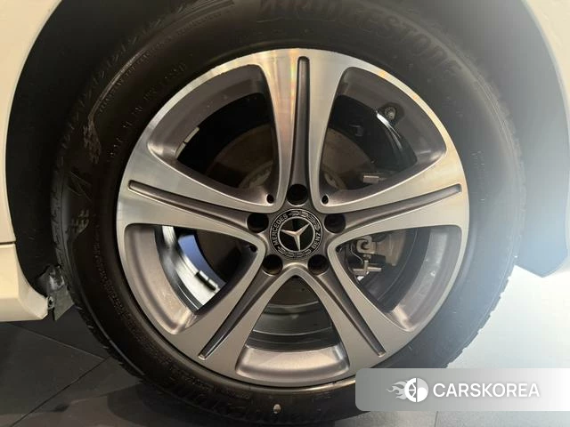 Mercedes-Benz Class C id 4290236 из Китая 14