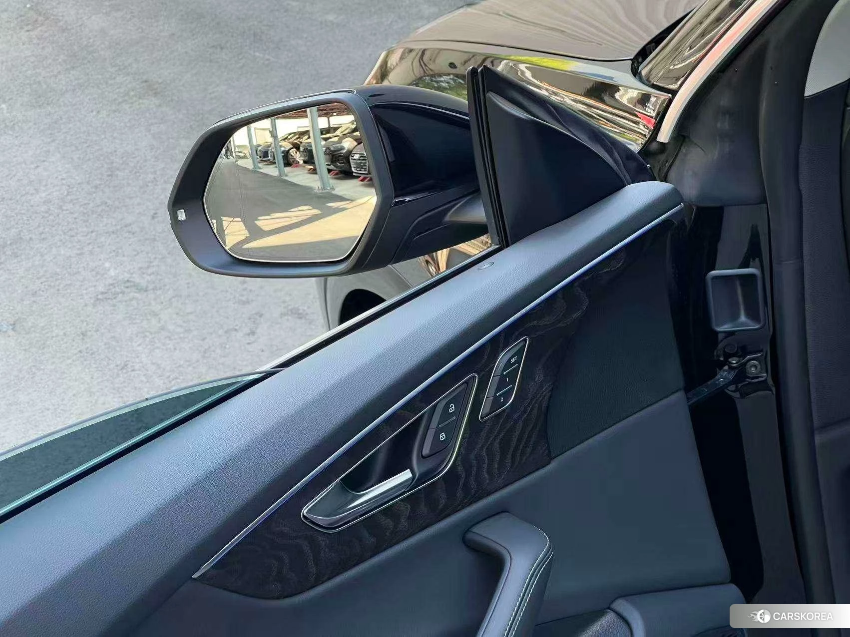 Audi Q8 id 4454174 из Китая 14