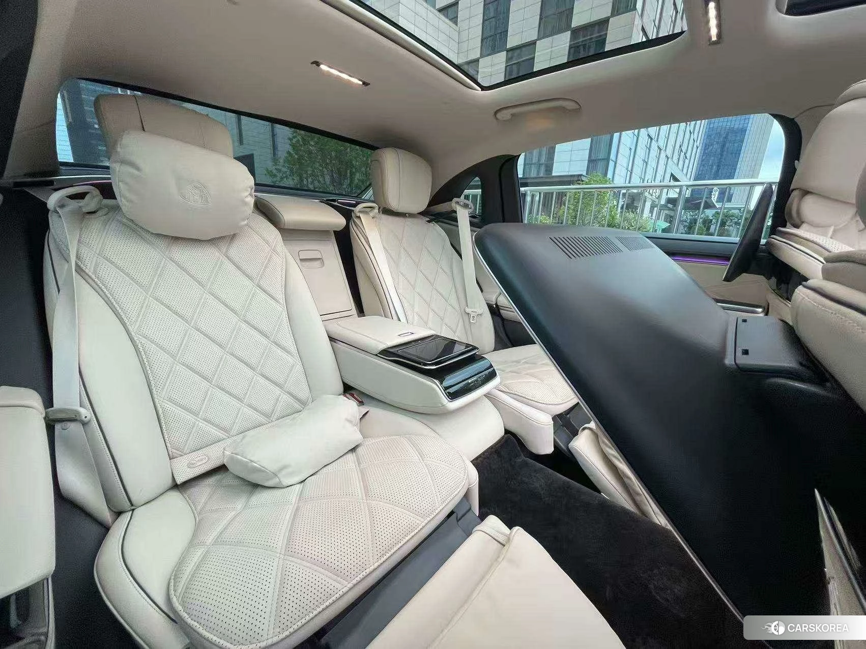 Mercedes-Benz Maybach S-class id 4486416 из Китая 14