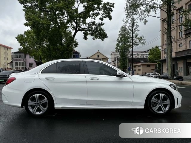 Mercedes-Benz Class C id 4253121 из Китая 14