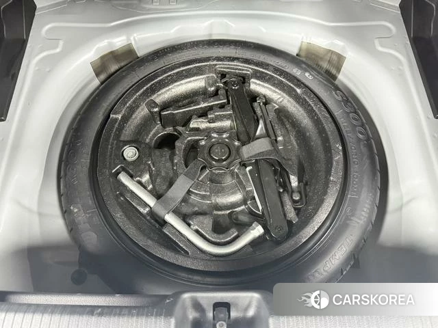 Audi Q2L id 4368123 из Китая 14