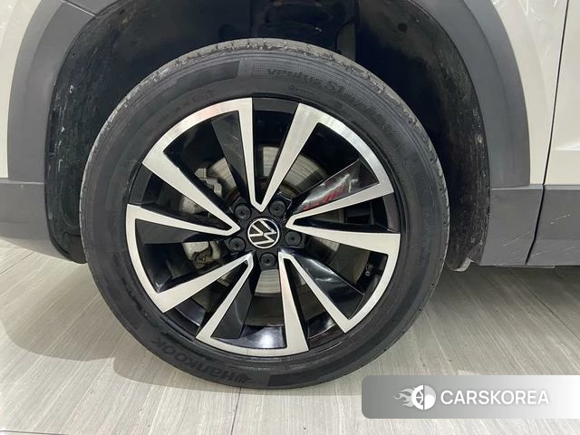 Volkswagen Tuyue id 4273530 из Китая 14