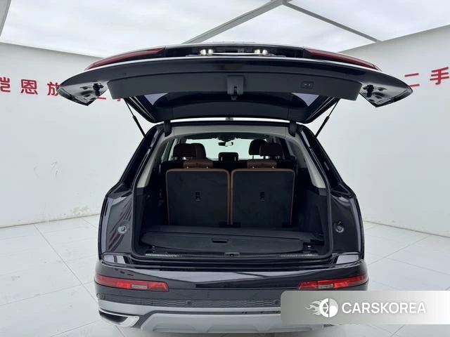 Audi Q7 id 4272126 из Китая 14