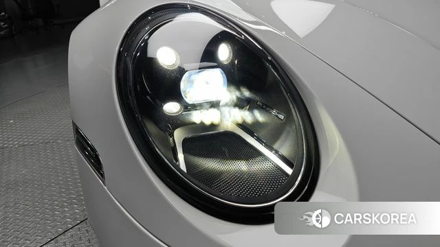 Porsche 911(992) id 4666814 из Кореи 14