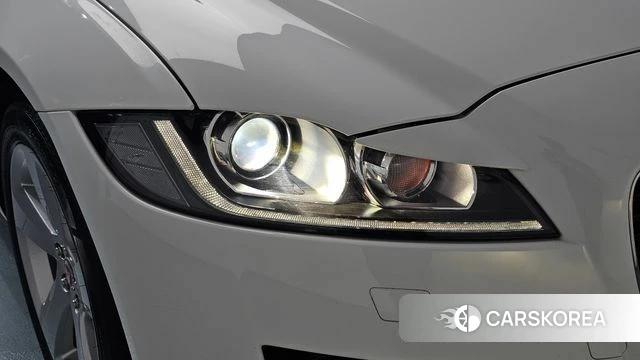 Jaguar XF (X260) id 4737701 из Кореи 14