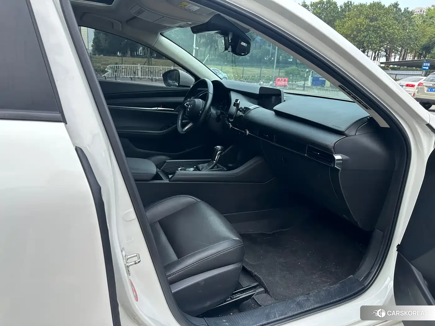 Mazda 3 id 4539427 из Китая 14