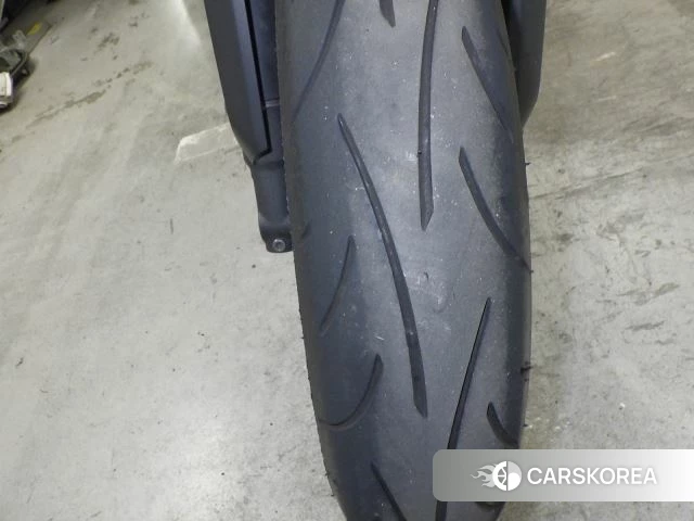 Yamaha MT-09 id 3945969 из Японии 14