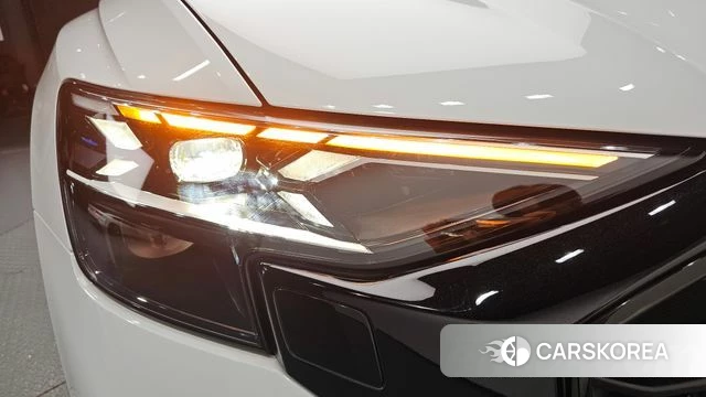 Audi Q8 (4M) id 4505215 из Кореи 14