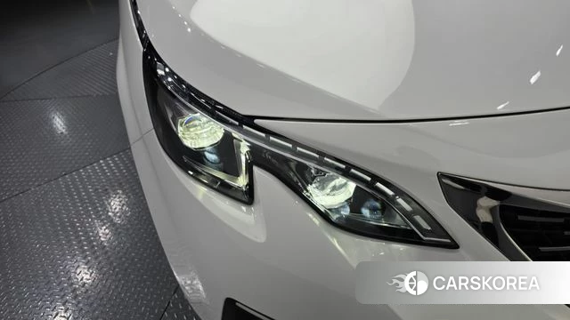 Peugeot 5008 second generation id 4356746 из Кореи 14