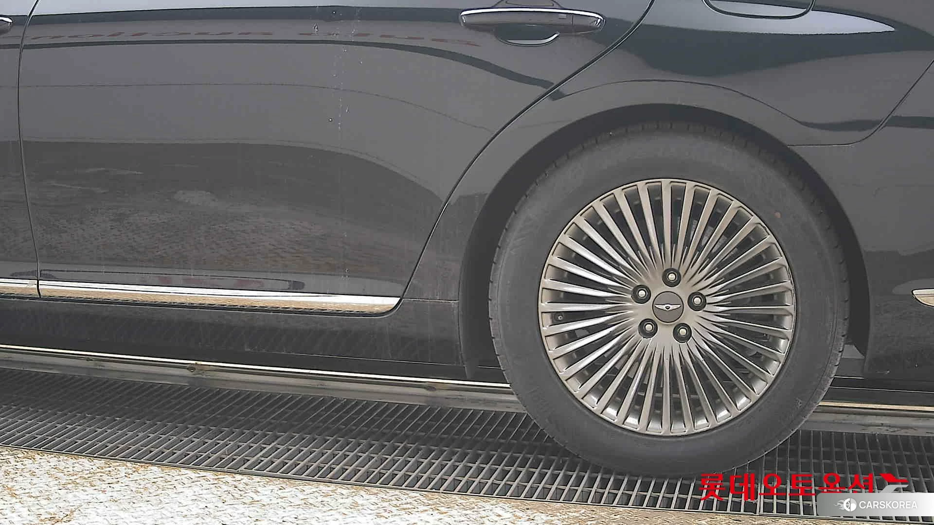 Hyundai G90 id 3888357 из Кореи 14