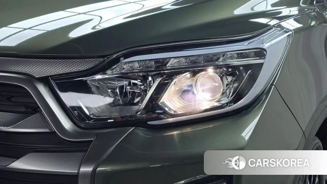 Ssangyong The New Rexton Sports Cannes id 4549971 из Кореи 14