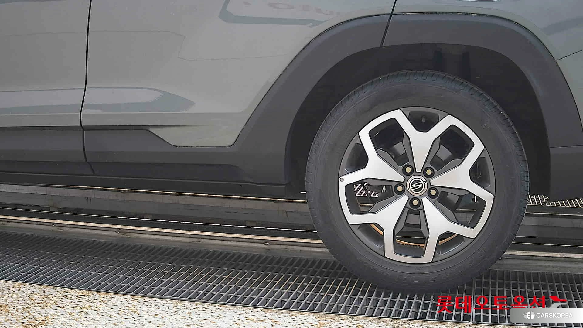 SsangYong Torres id 4296949 из Кореи 14