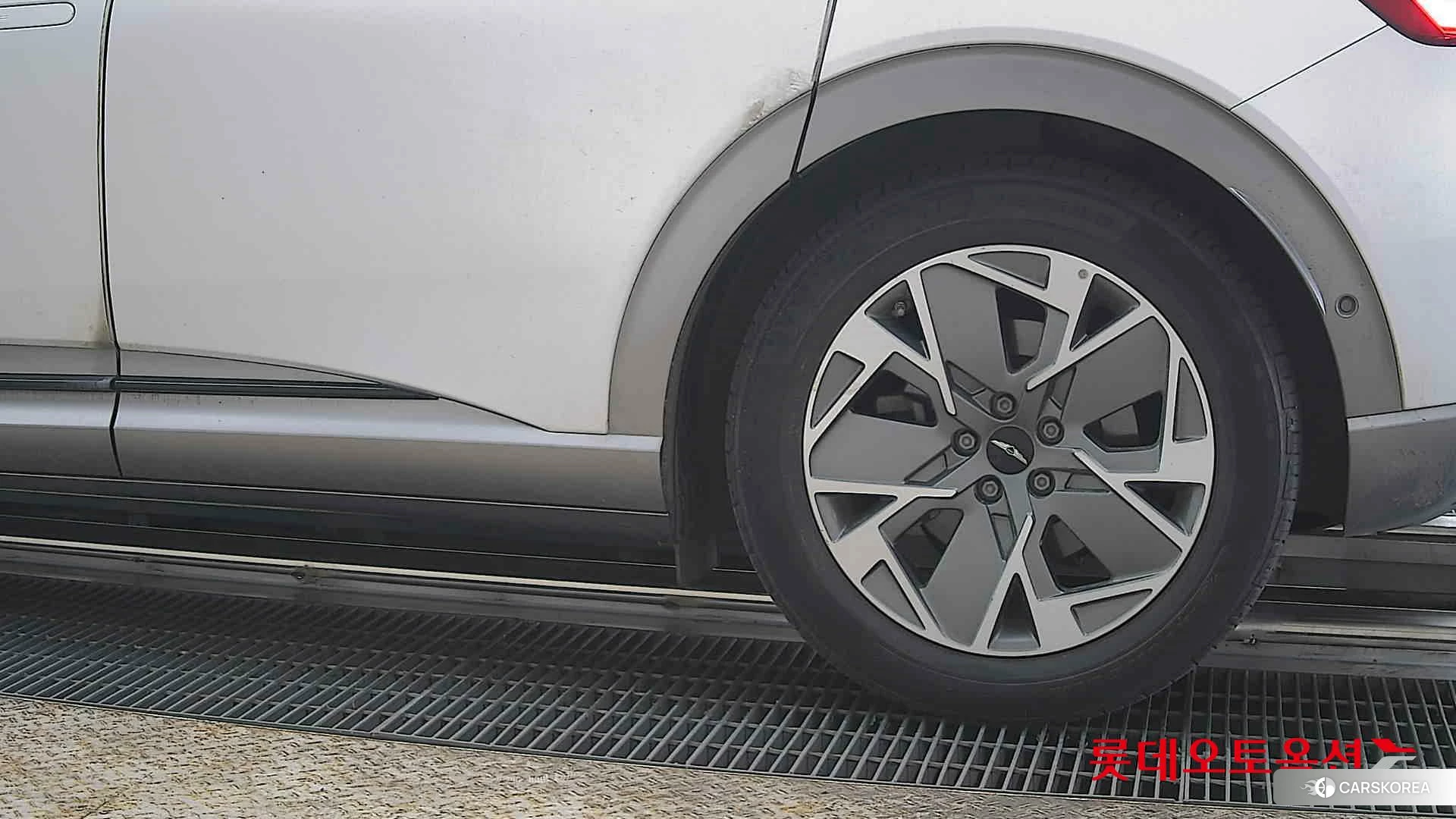 Hyundai GV60 id 3882074 из Кореи 14