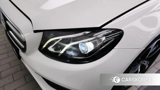 Mercedes-Benz E-Class W213 id 4325168 из Кореи 14