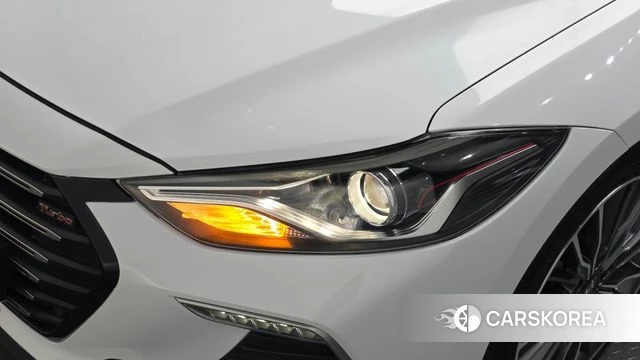 Hyundai Avante AD id 4865627 из Кореи 14