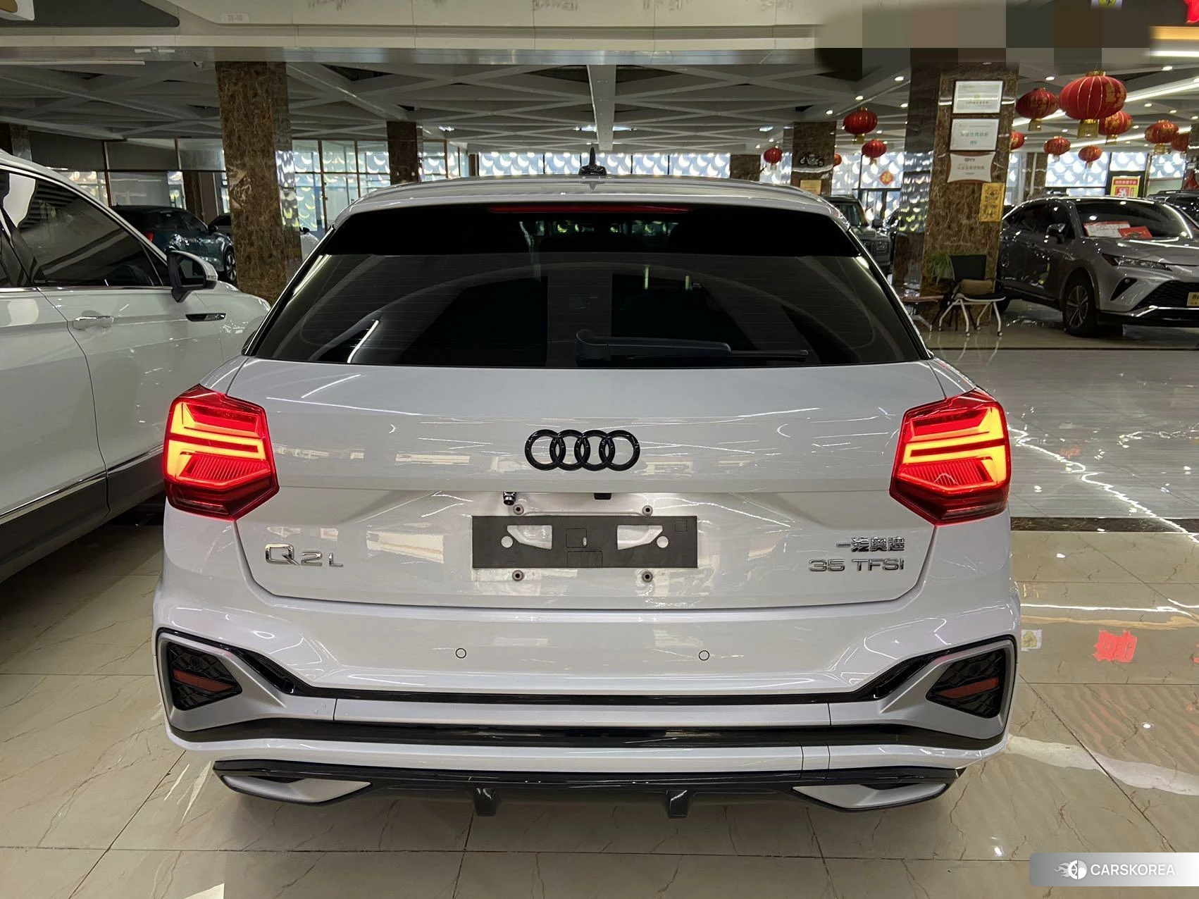 Audi Q2L id 4467376 из Китая 14