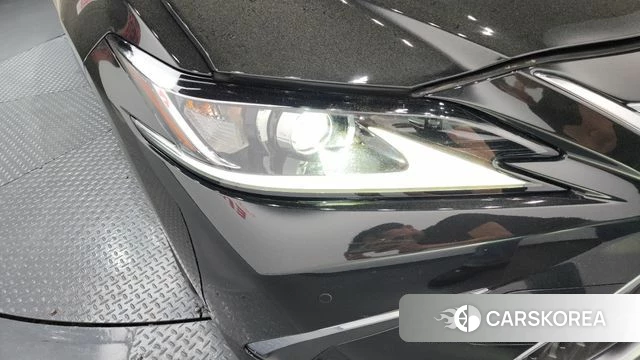 Lexus ES300h 7th generation id 4283257 из Кореи 14