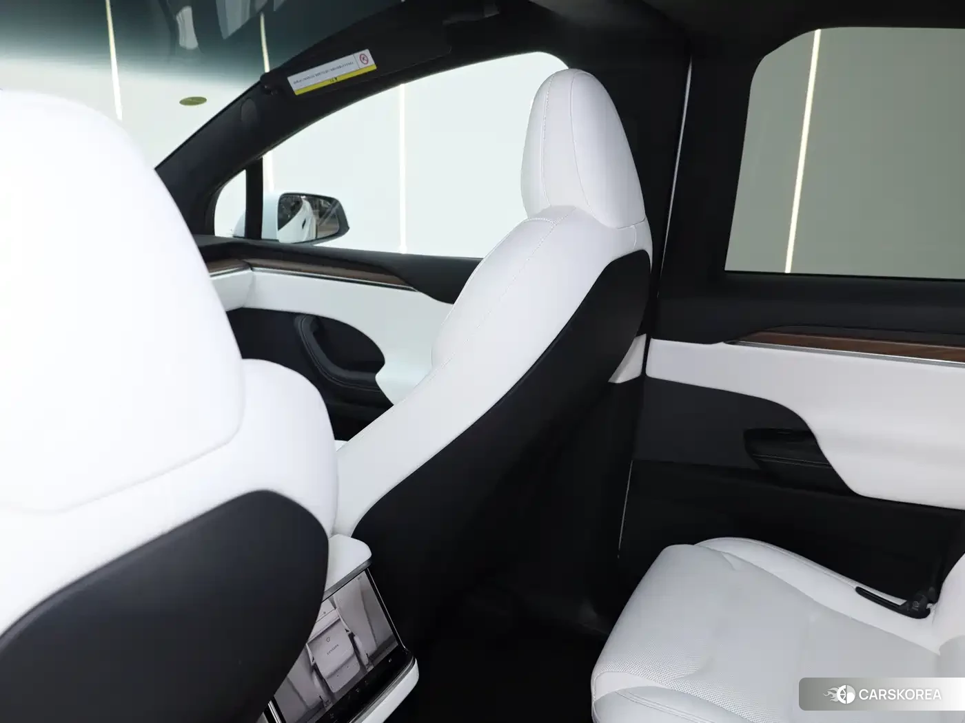 Tesla Model X id 4559844 из Китая 15