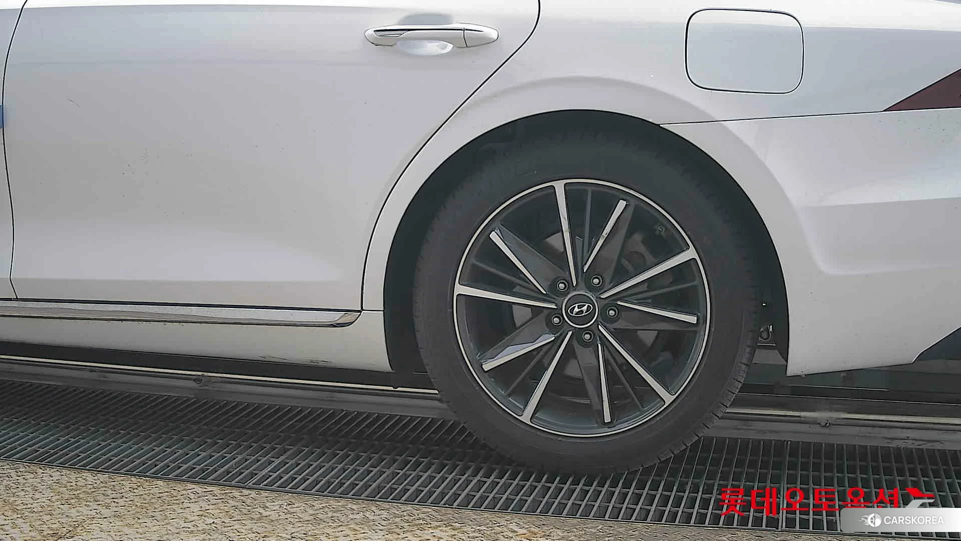 Hyundai Grandeur id 3888300 из Кореи 14