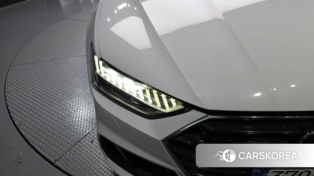 Audi A7 (4K) id 4446216 из Кореи 14