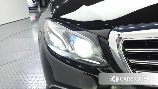 Mercedes-Benz E-Class W213 id 4780510 из Кореи 14