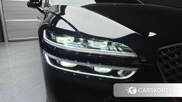 Genesis GV70 id 4186403 из Кореи 14