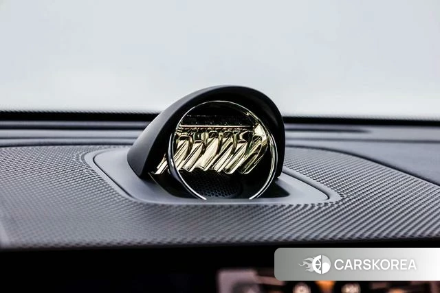 AITO Ask the world M8 id 3913817 из Китая 14