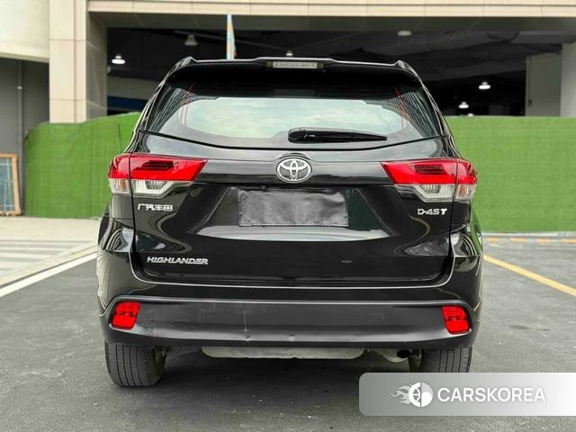 Toyota Highlander id 4221072 из Китая 14