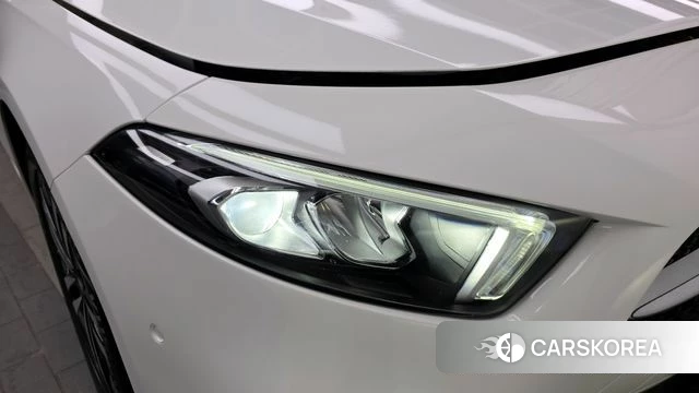 Mercedes-Benz A-Class W177 id 4294023 из Кореи 14