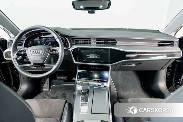 Audi A7L id 3857657 из Китая 14