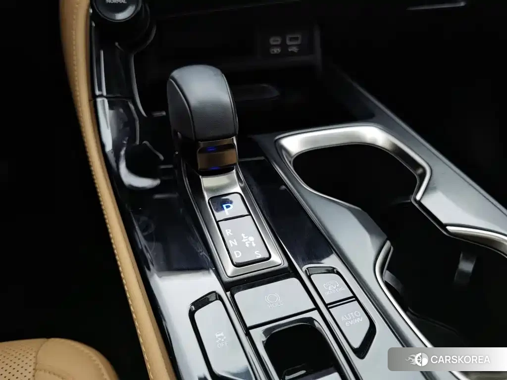 Lexus NX id 4589120 из Китая 14