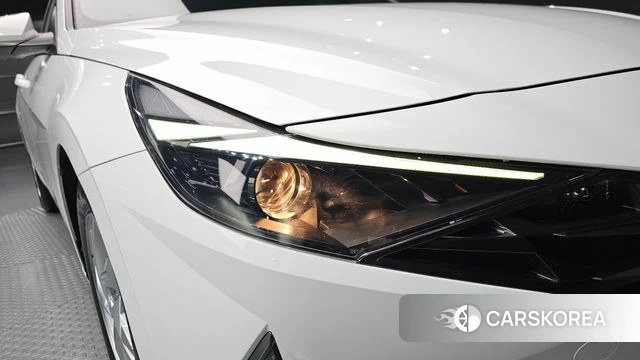 Hyundai Avante (CN7) id 4196114 из Кореи 14