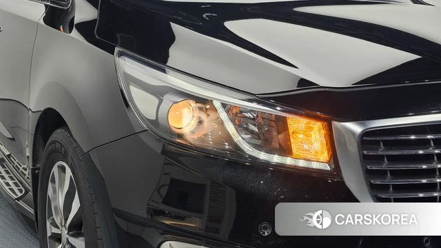 Kia All New Carnival id 4658472 из Кореи 14