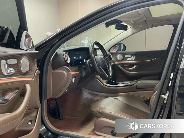 Mercedes-Benz E-class id 4275230 из Китая 14