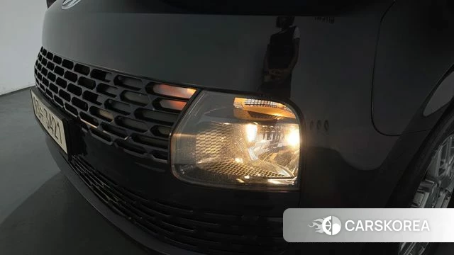 Hyundai Staria id 4231764 из Кореи 14