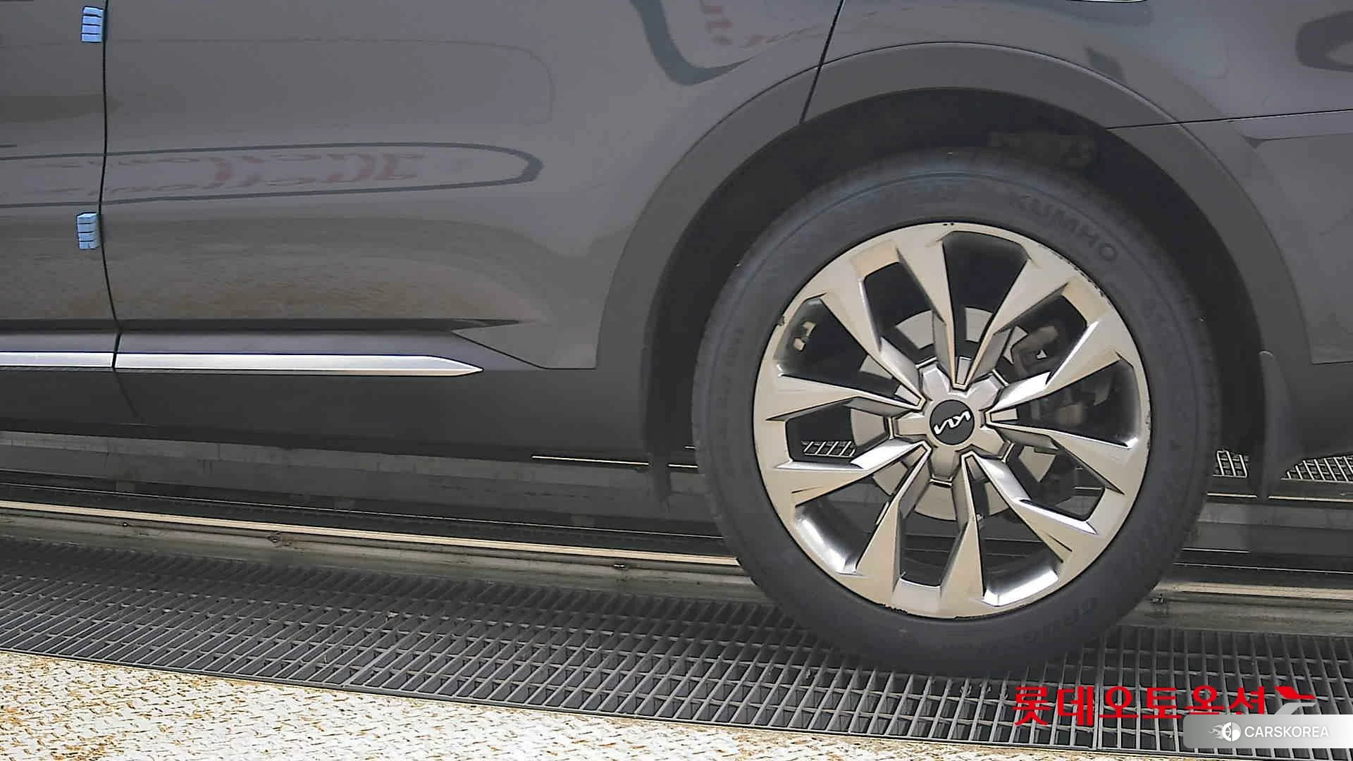 Kia Sorento id 4289430 из Кореи 14