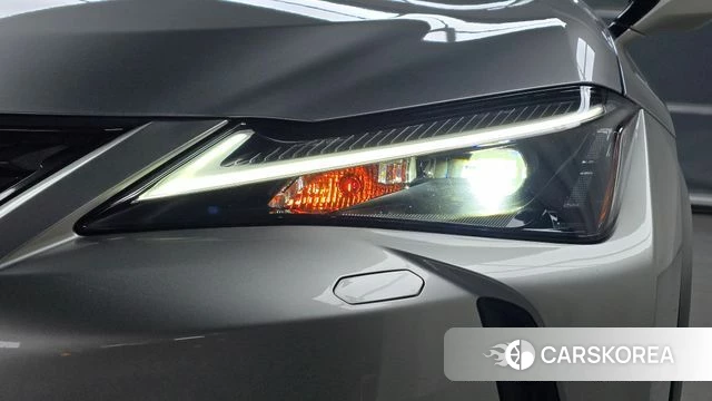 Lexus UX250h id 4720347 из Кореи 14