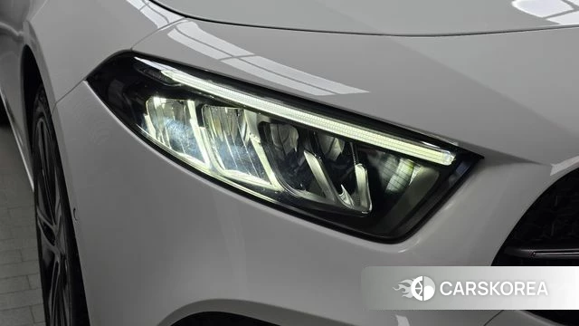 Mercedes-Benz A-Class W177 id 4590859 из Кореи 14