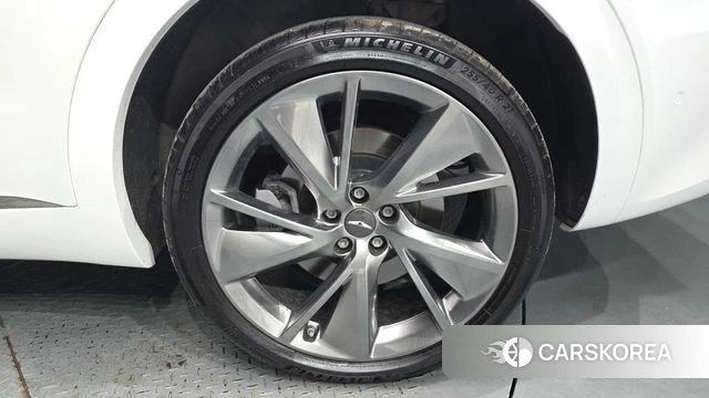 Genesis GV70 id 4444447 из Кореи 14