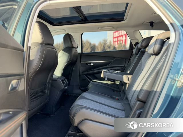 Peugeot 5008 id 3863691 из Китая 14