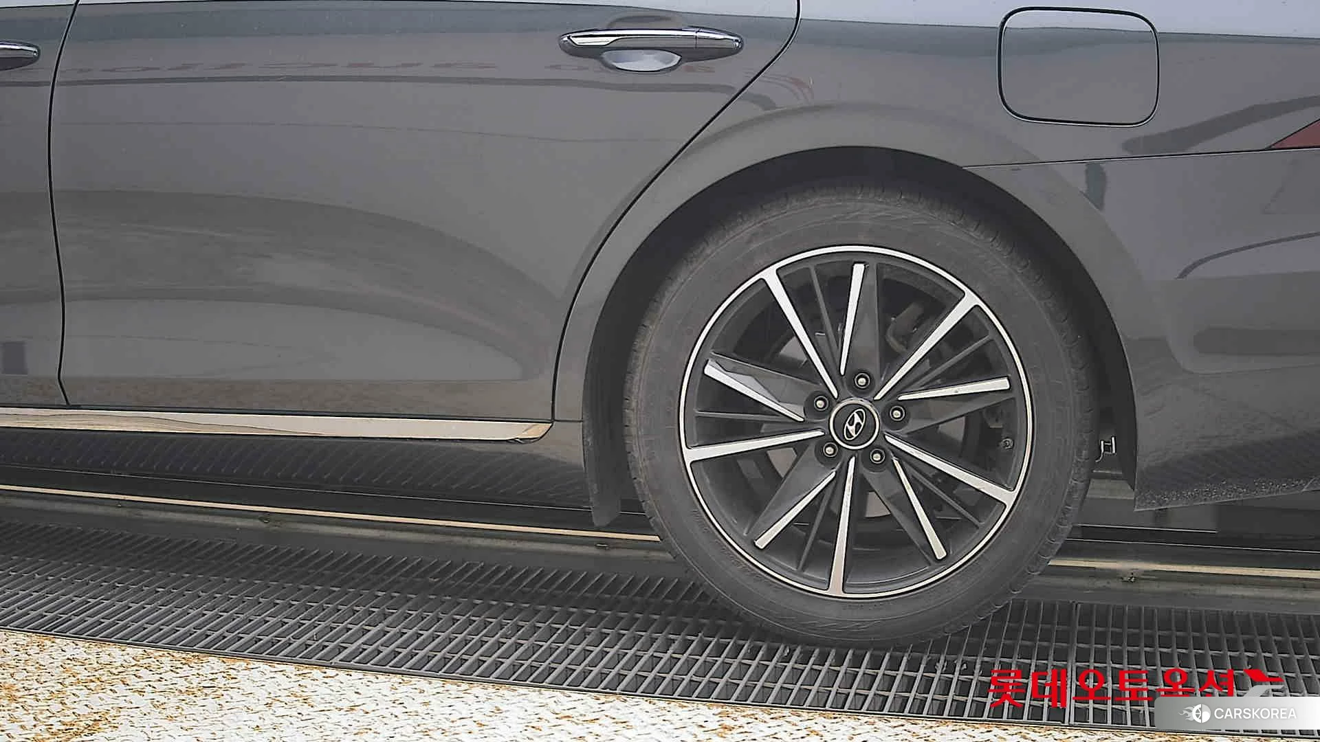 Hyundai Grandeur id 4679275 из Кореи 14