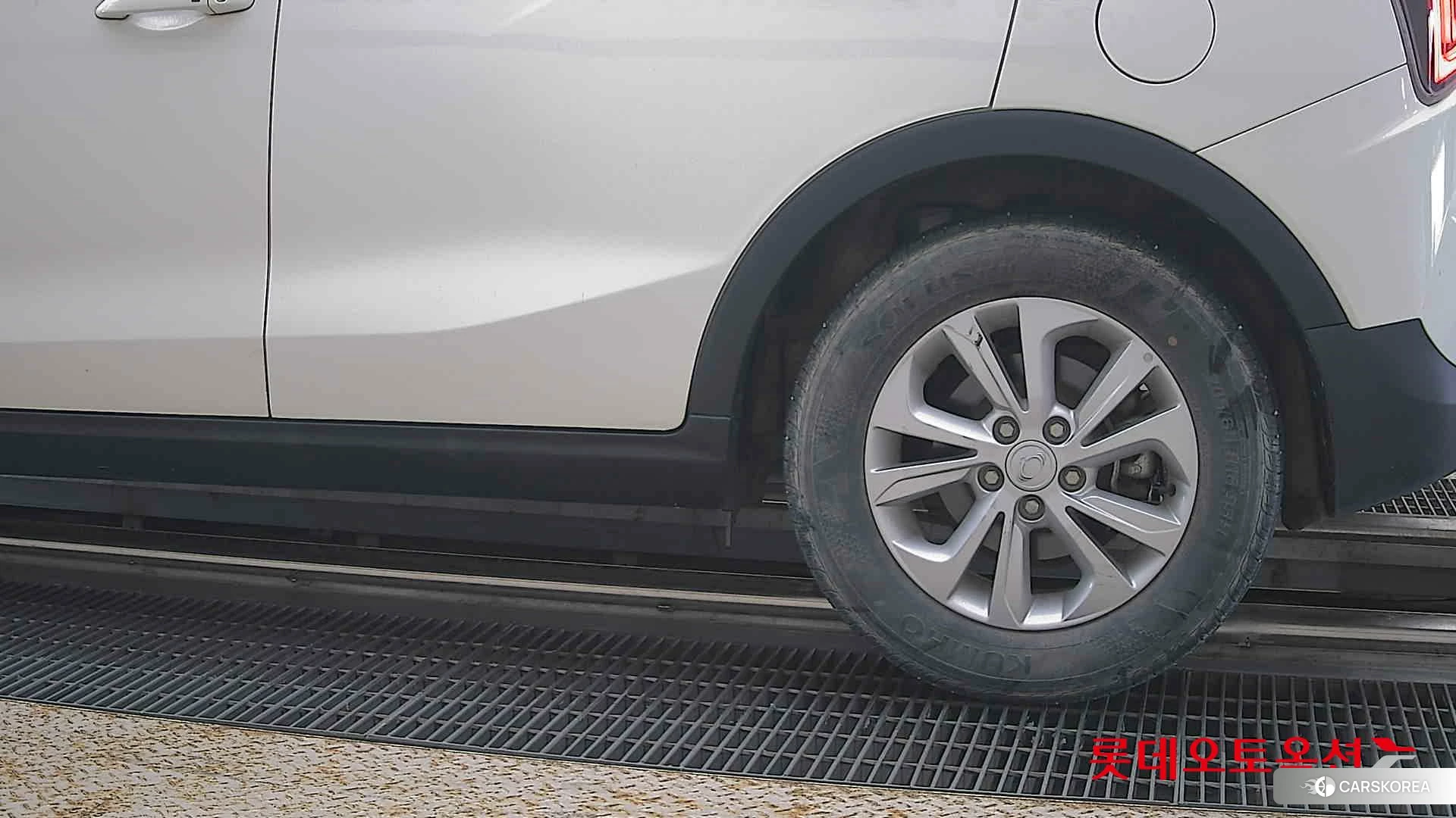 SsangYong Tivoli id 4902610 из Кореи 14