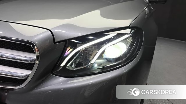Mercedes-Benz E-Class W213 id 4746960 из Кореи 14