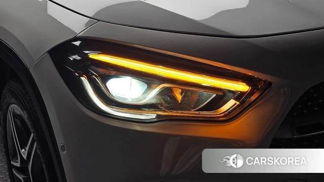 Mercedes-Benz GLA - Class H247 id 4540791 из Кореи 14