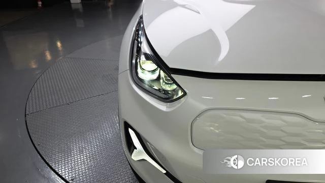 Kia Niro Plus id 4444032 из Кореи 14