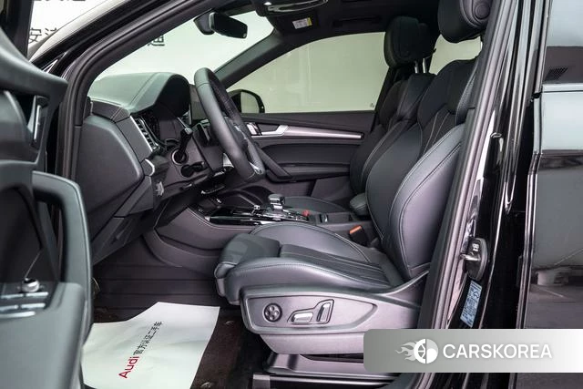 Audi Q5L id 4263497 из Китая 14