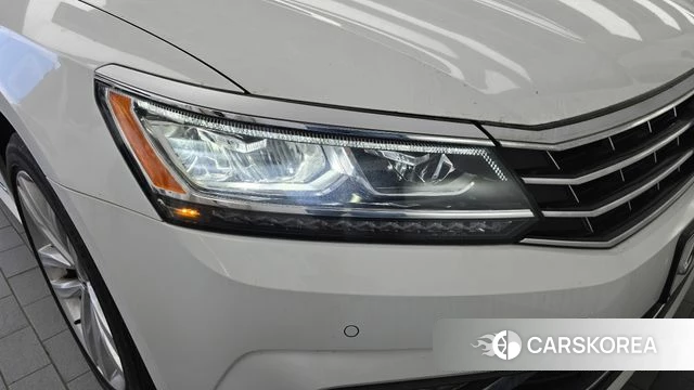 Volkswagen The New Passat id 4698824 из Кореи 14