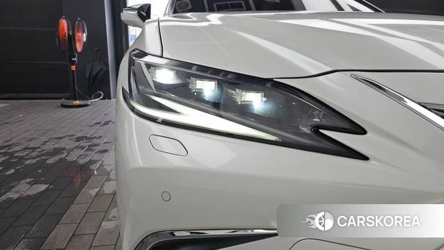 Lexus ES300h 7th generation id 4612474 из Кореи 14